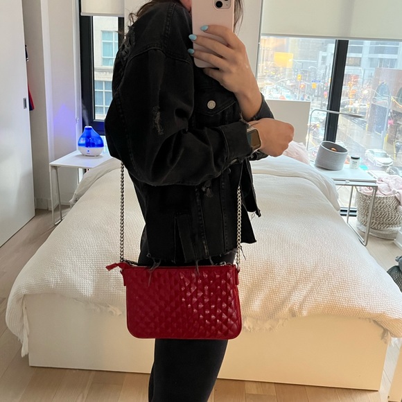 Red Purse - Picture 3 of 5